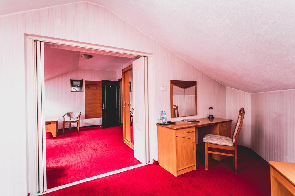 Hotel Twins وارسو المظهر الخارجي الصورة